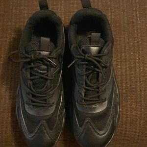 NEW -Black Chunky Lace Up Sneakers.Size 9